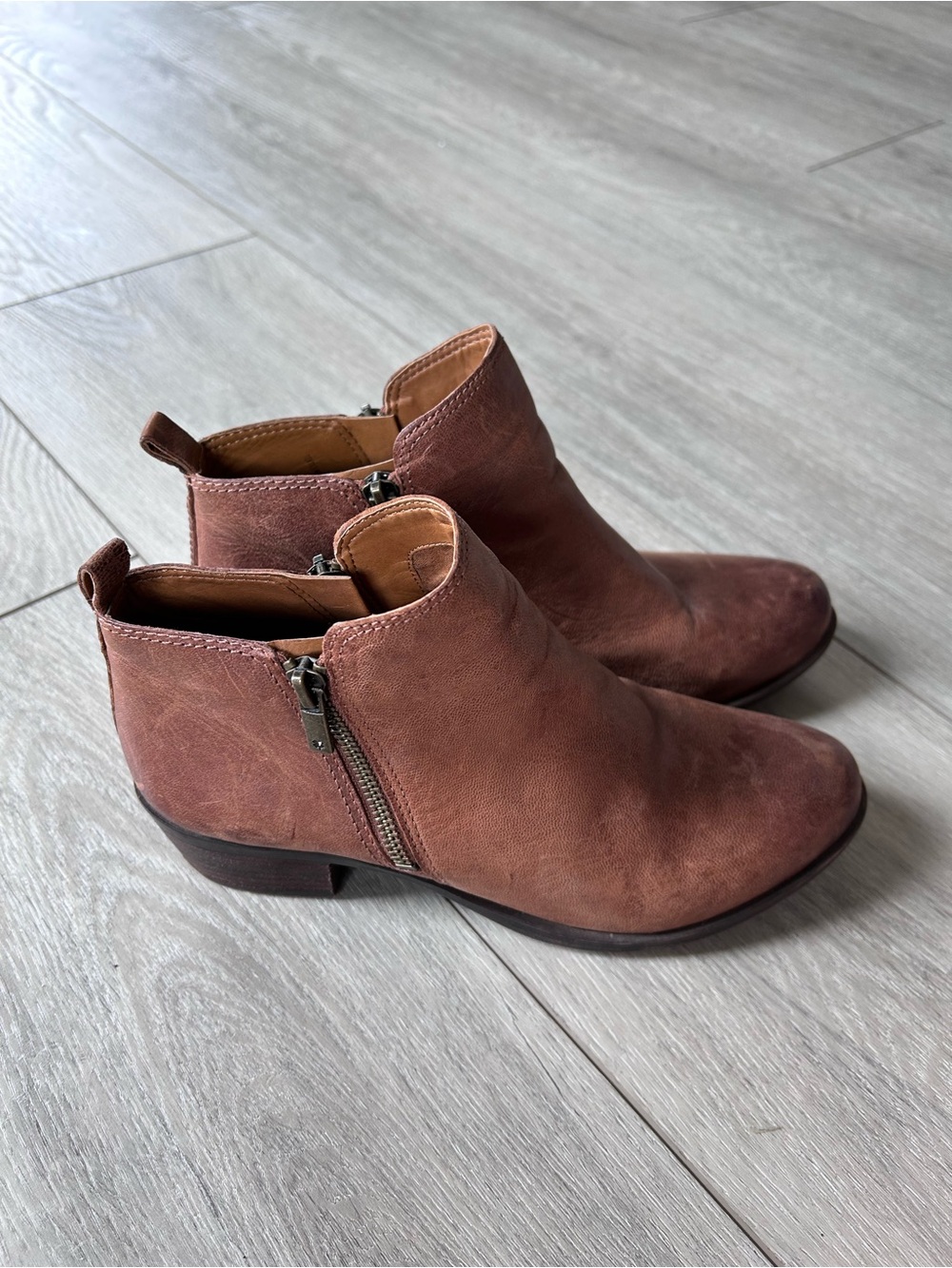 Lucky Brand Basel Toffee Brown Leather Double Zip Ankle Booties Rustic Everyday